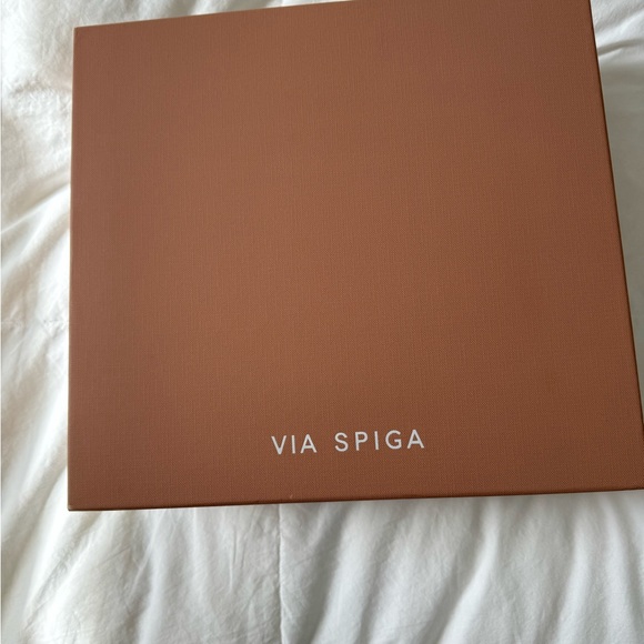 Via Spiga brown booties. Size 8. - Picture 8 of 9